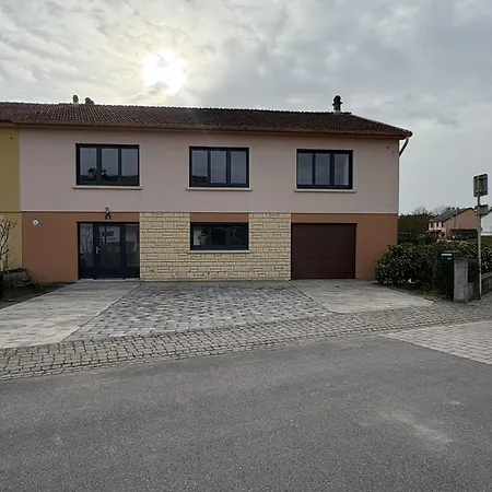 Privee - Le Petit Chez Soi - Proche Cattenom Guest house *